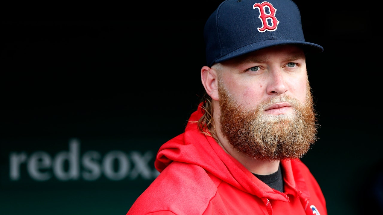 LEADING OFF: Cashner makes Boston debut, Bellinger's bash